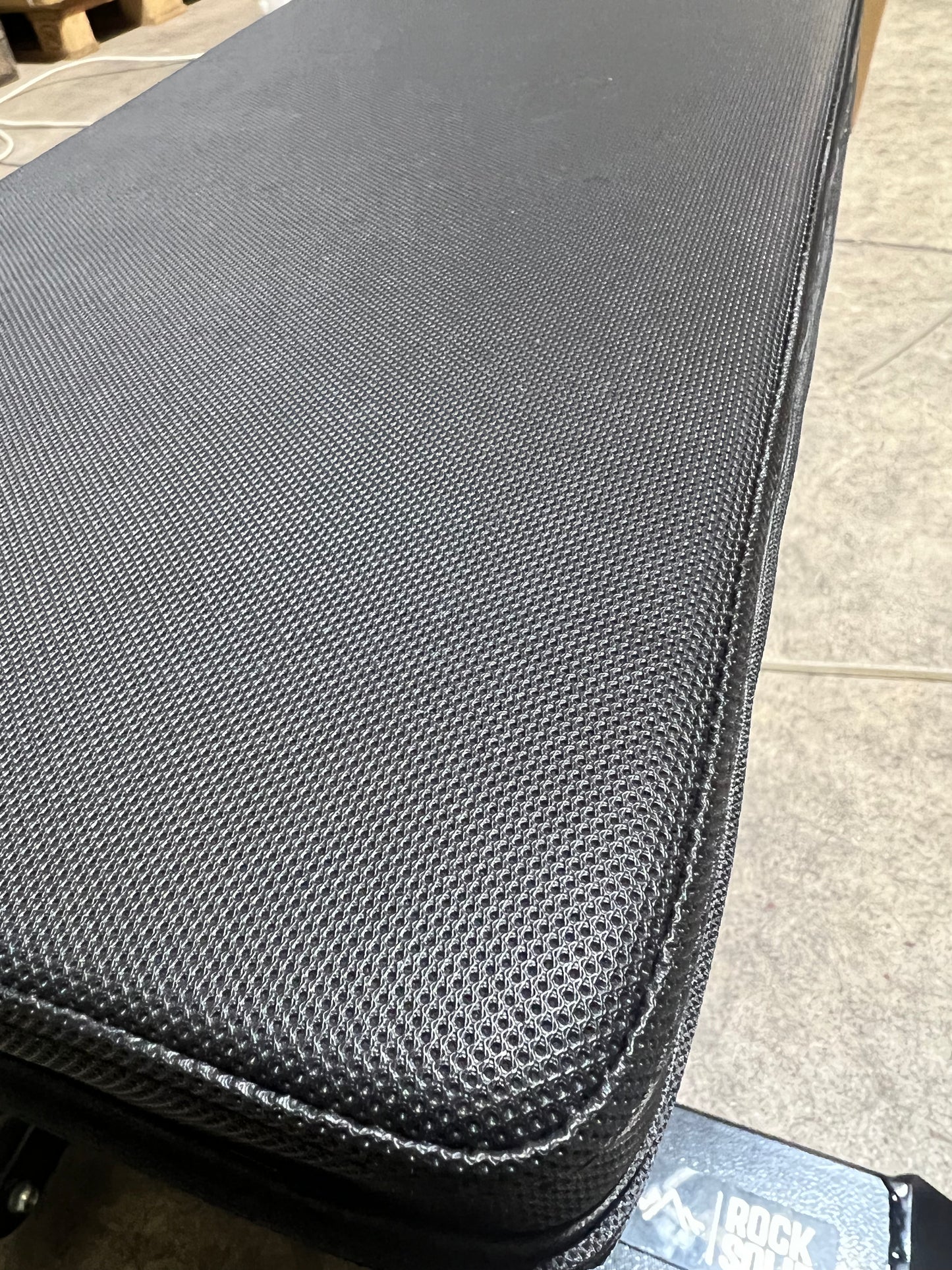 COMMERCIAL ADJUSTABLE BENCH
