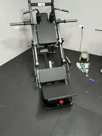 LEG PRESS AND HACK SQUAT MACHINE