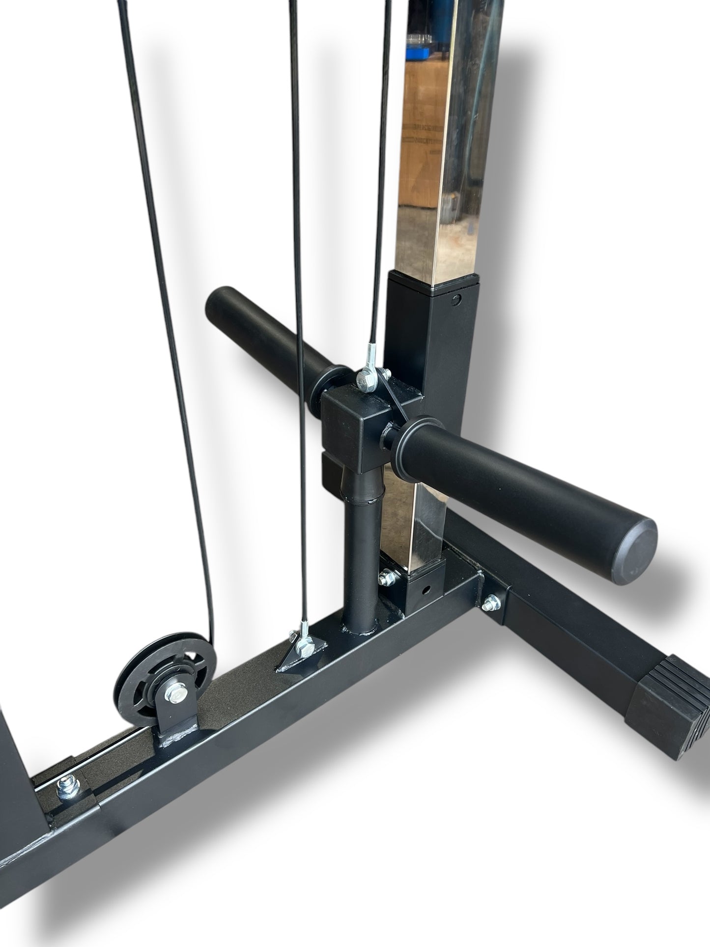 LAT PULL DOWN/LOW ROW COMBO MACHINE