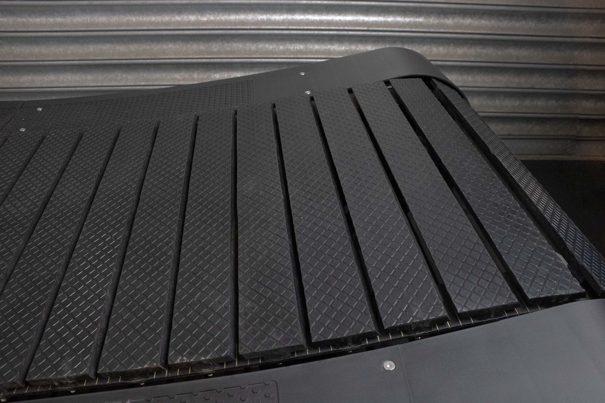 Rock Solid Treadmills CURVE RUNNER